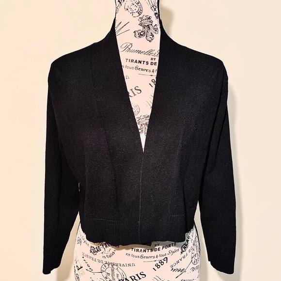 Calvin Klein Sweaters - Calvin Klein Black Cardigan 7/8 Sleeves Large NWOT